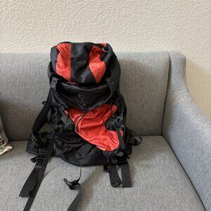 Mountainsmith Needle alpine/hiking backpack 34l